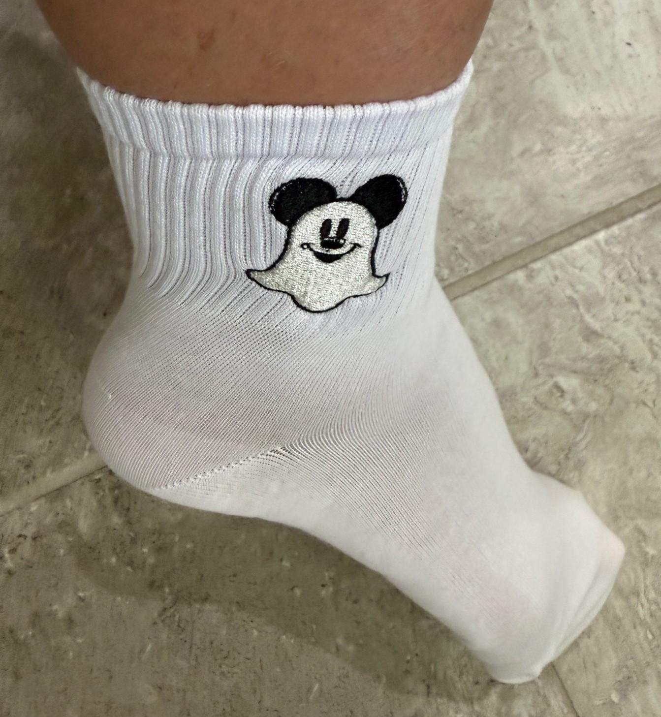 Mouse Lovers, Ladies Embroidered Ghost Socks
